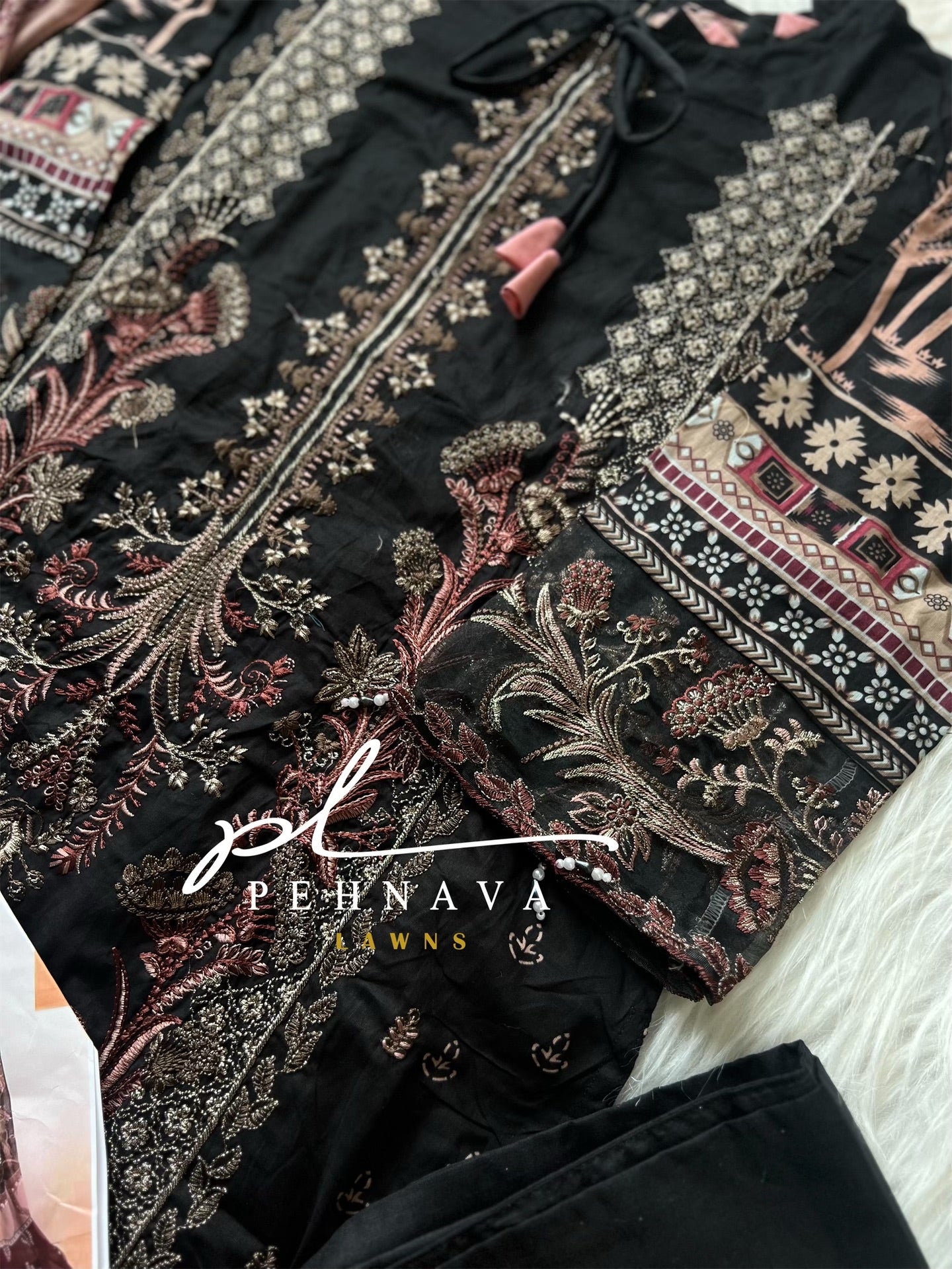 Embroidered cotton suit with chiffon dupatta - black 3374