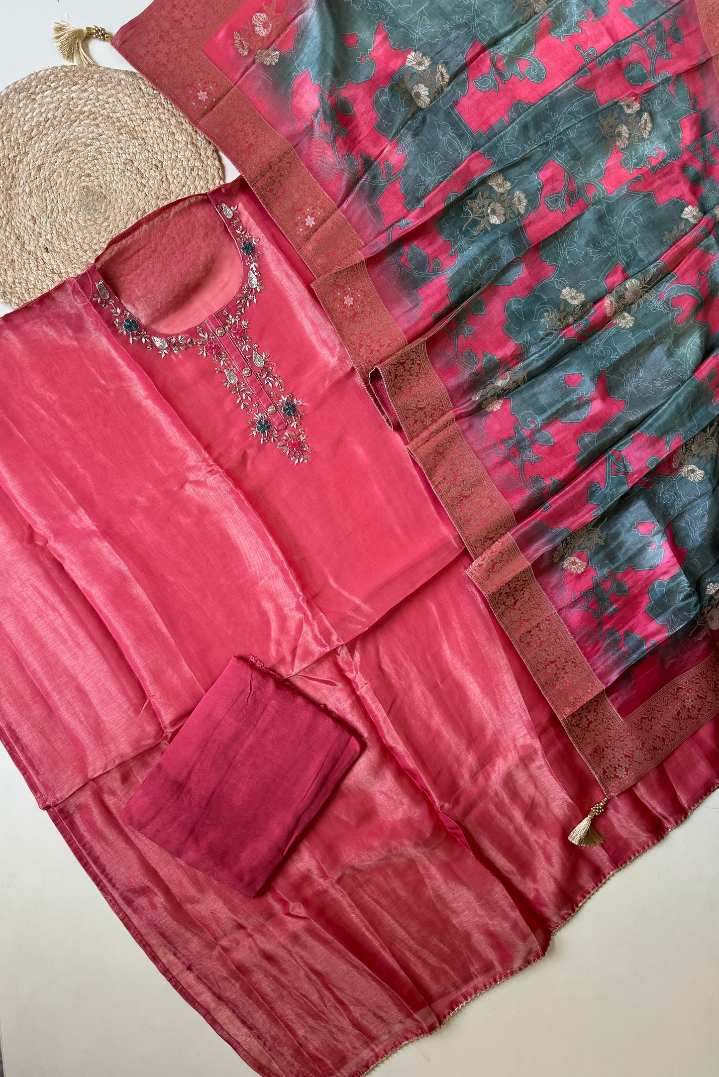 Premium tissue with tissue silk dupatta