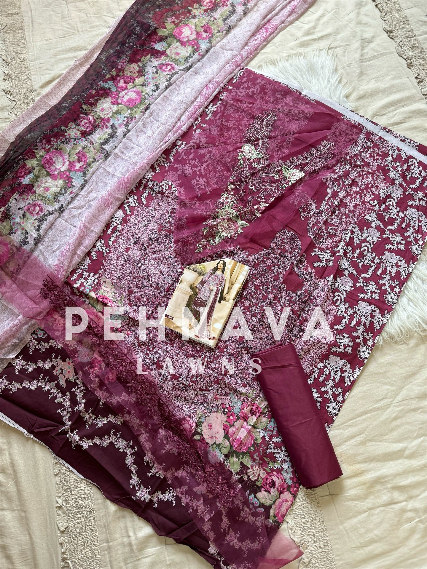 Printed casual suit with chiffon dupatta - 3388