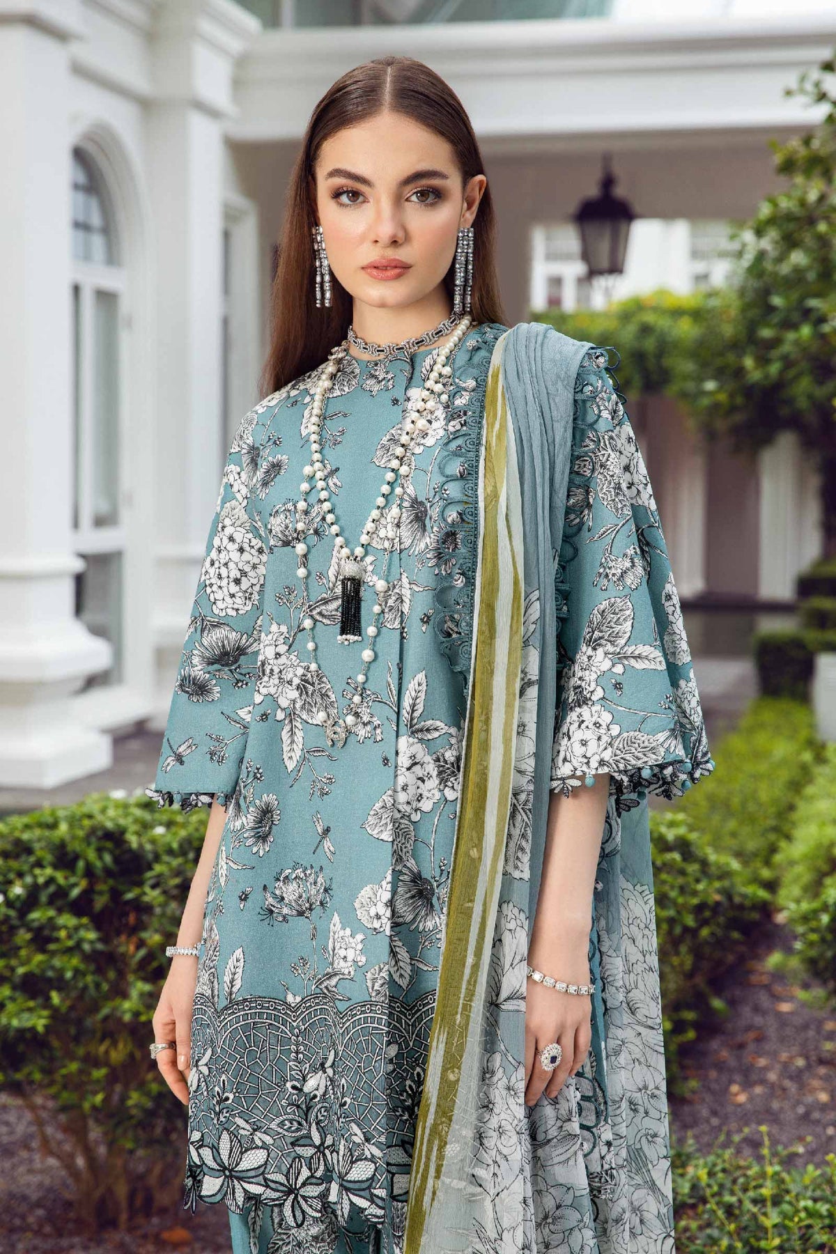 Printed casual suit with chiffon dupatta-1005