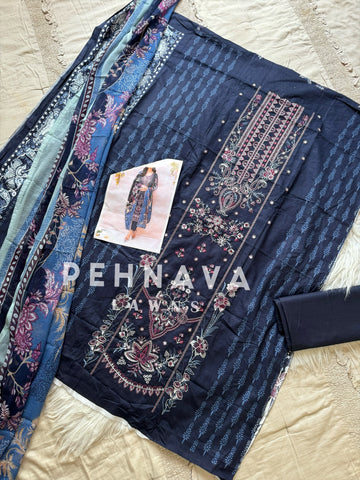 embroidered casual suit with chiffon dupatta-3372