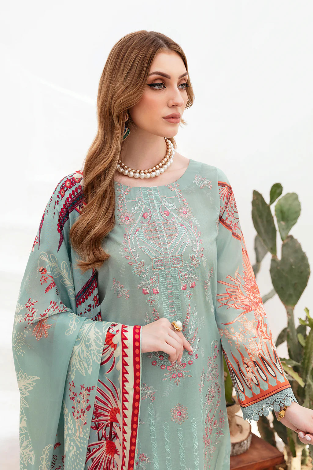 Lawn embroidered suit-G-209