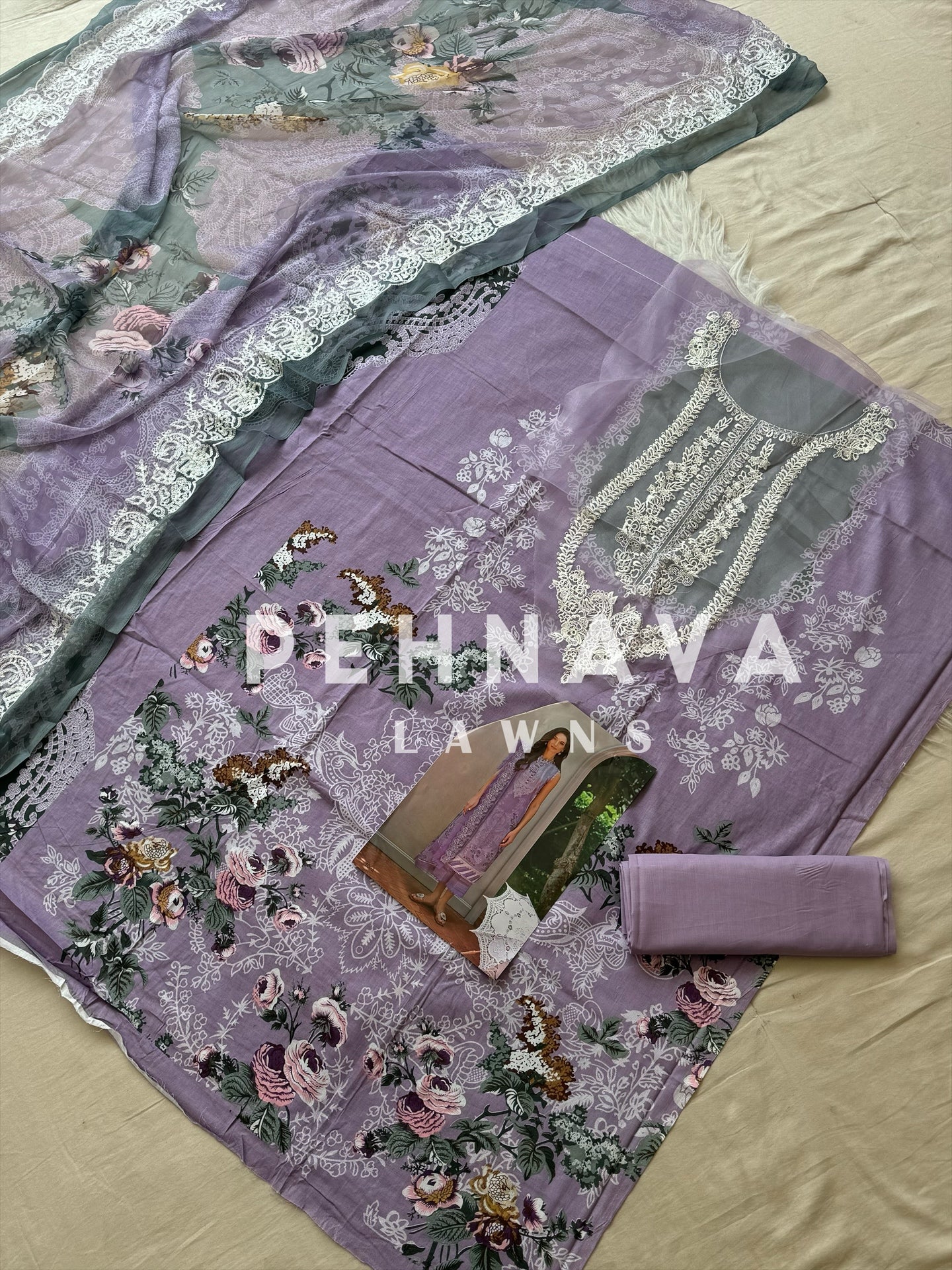 Printed casual suit with chiffon embroidered dupatta-1003