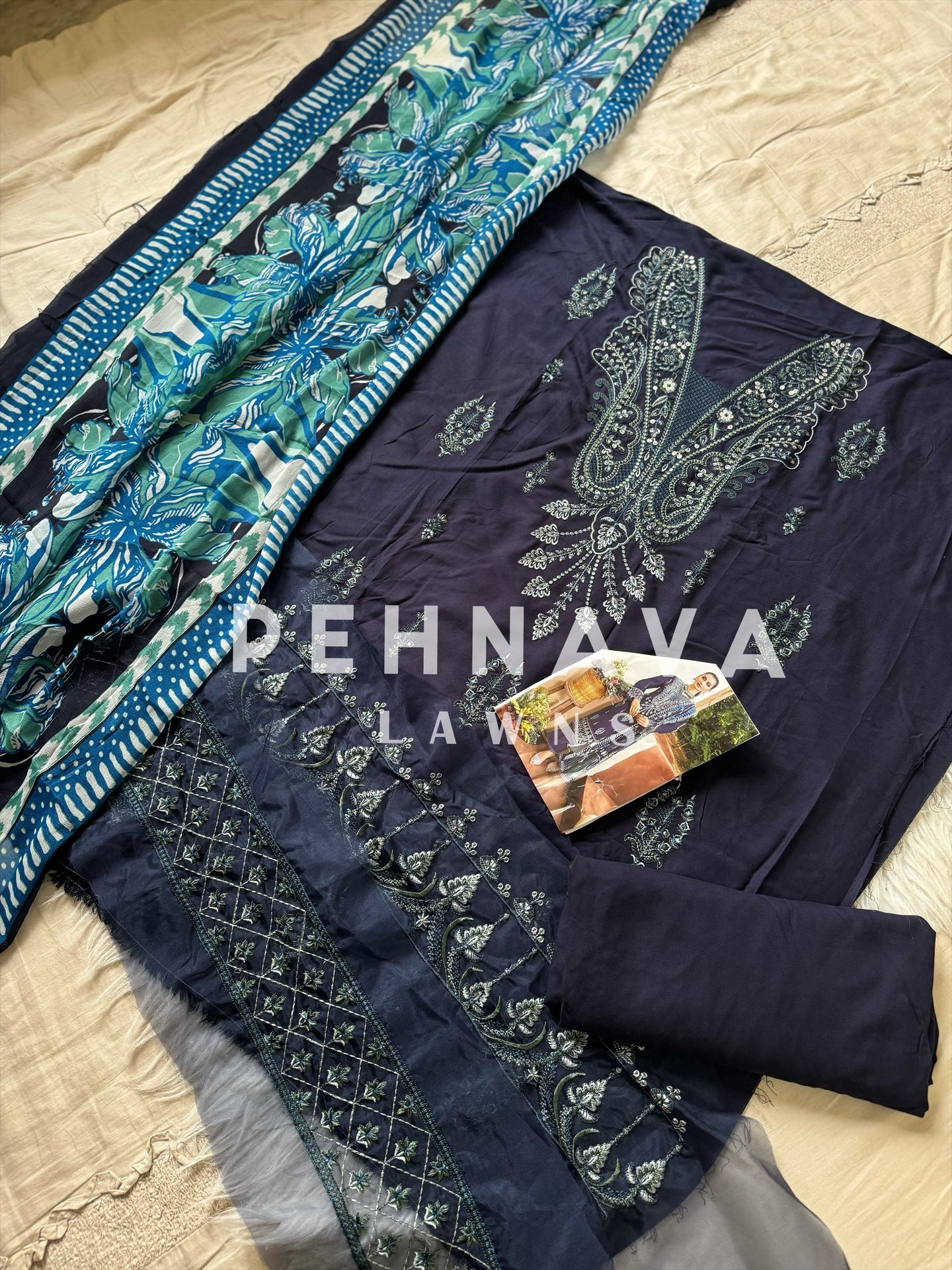 Embroidered cotton suit with chiffon dupatta - 3437