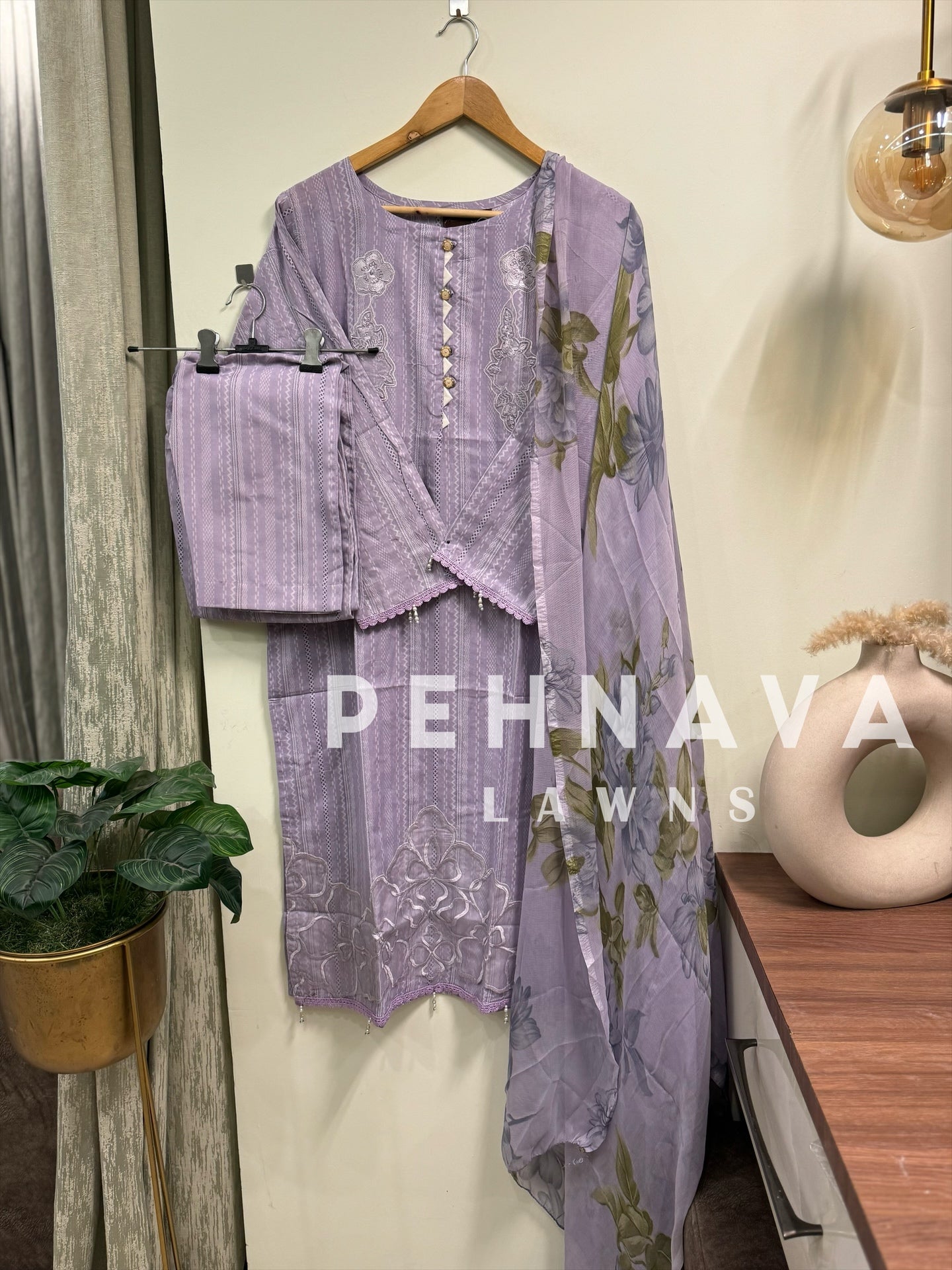 Printed casual suit with chiffon dupatta-3415