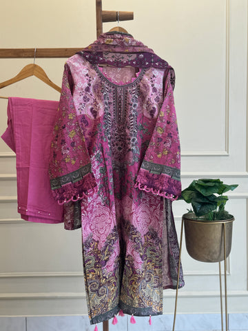 Embroidered casual suit with cotton embroidered dupatta-pink