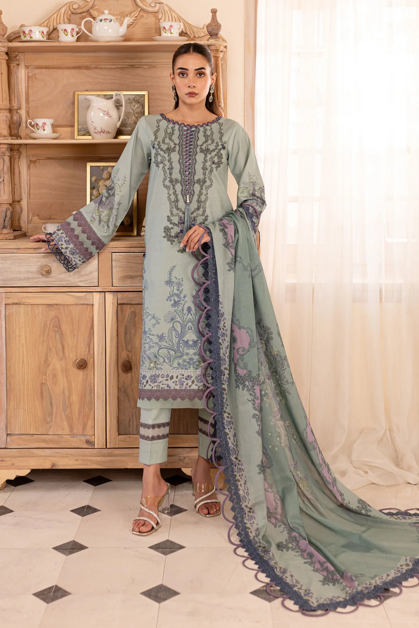 Embroidered lawn with lawn dupatta-4