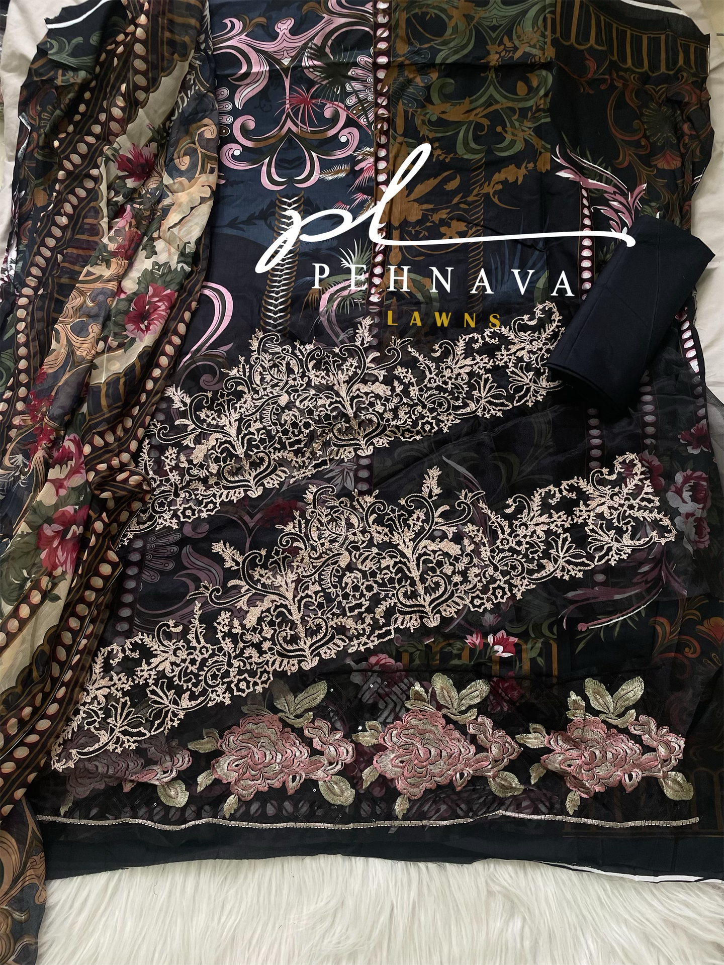 Exclusive  printed casual suit -firdous