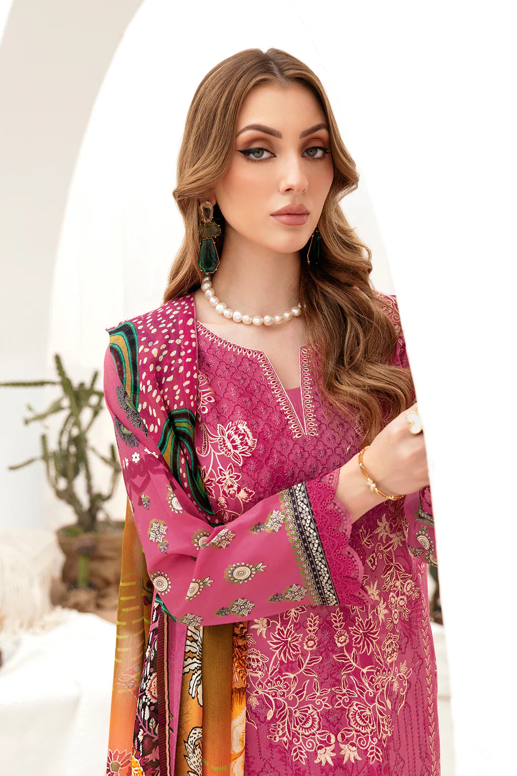 Lawn embroidered suit-G-208