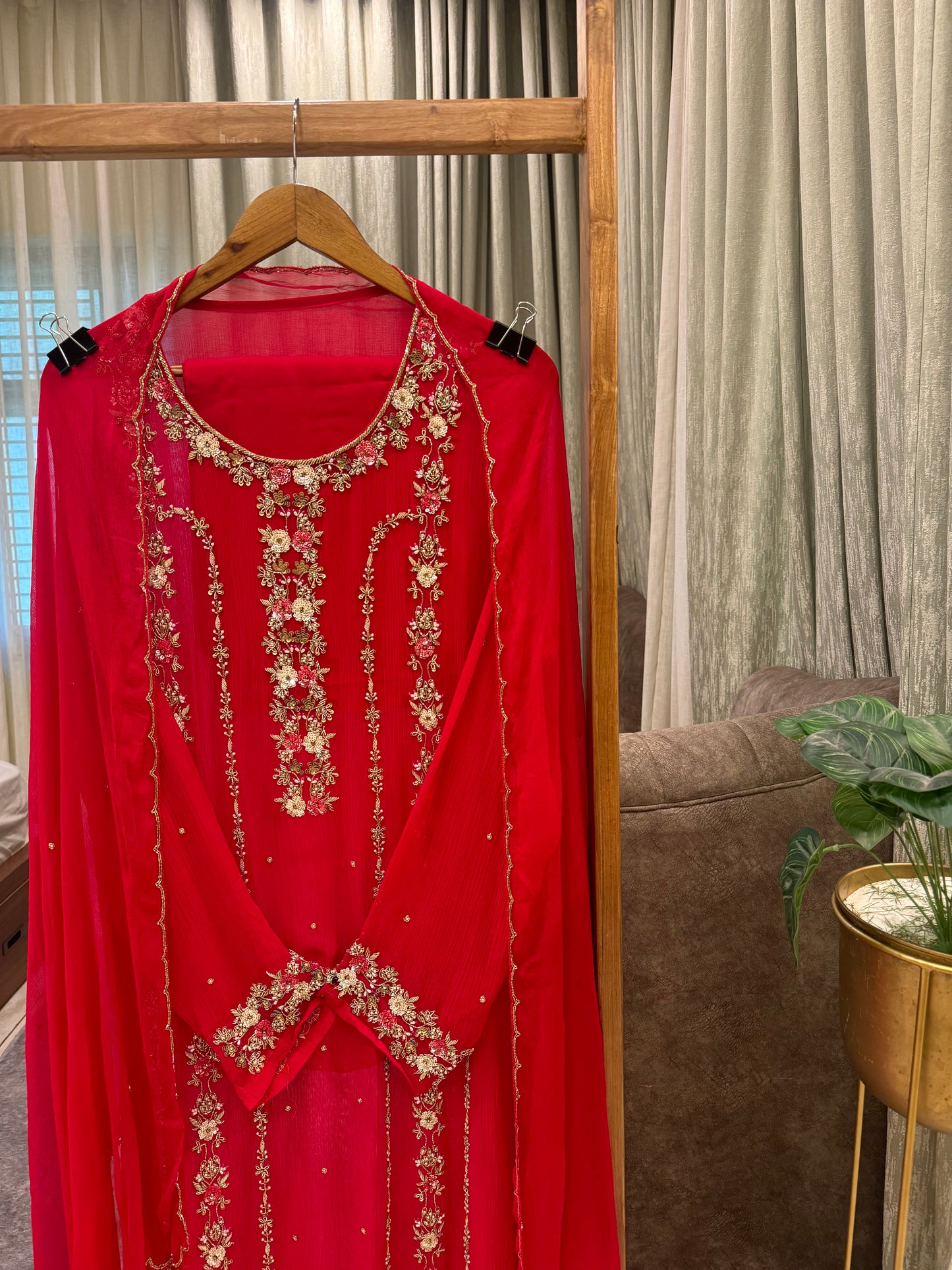 Premium Chiffon handwork suit with  bottom and chiffon scalloped dupatta-m139