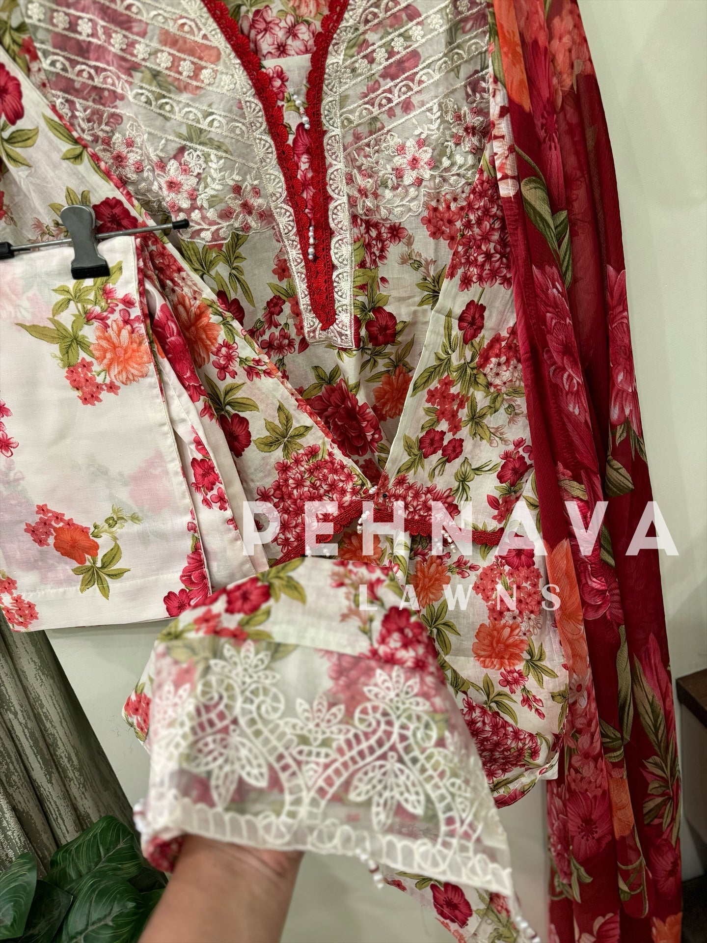 Printed casual suit with chiffon dupatta-3414