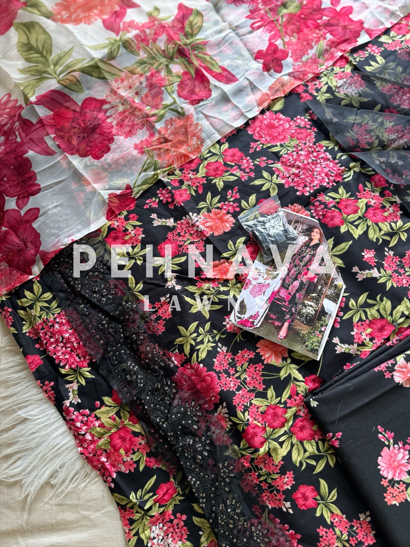 Floral Printed casual suit with chiffon dupatta-428