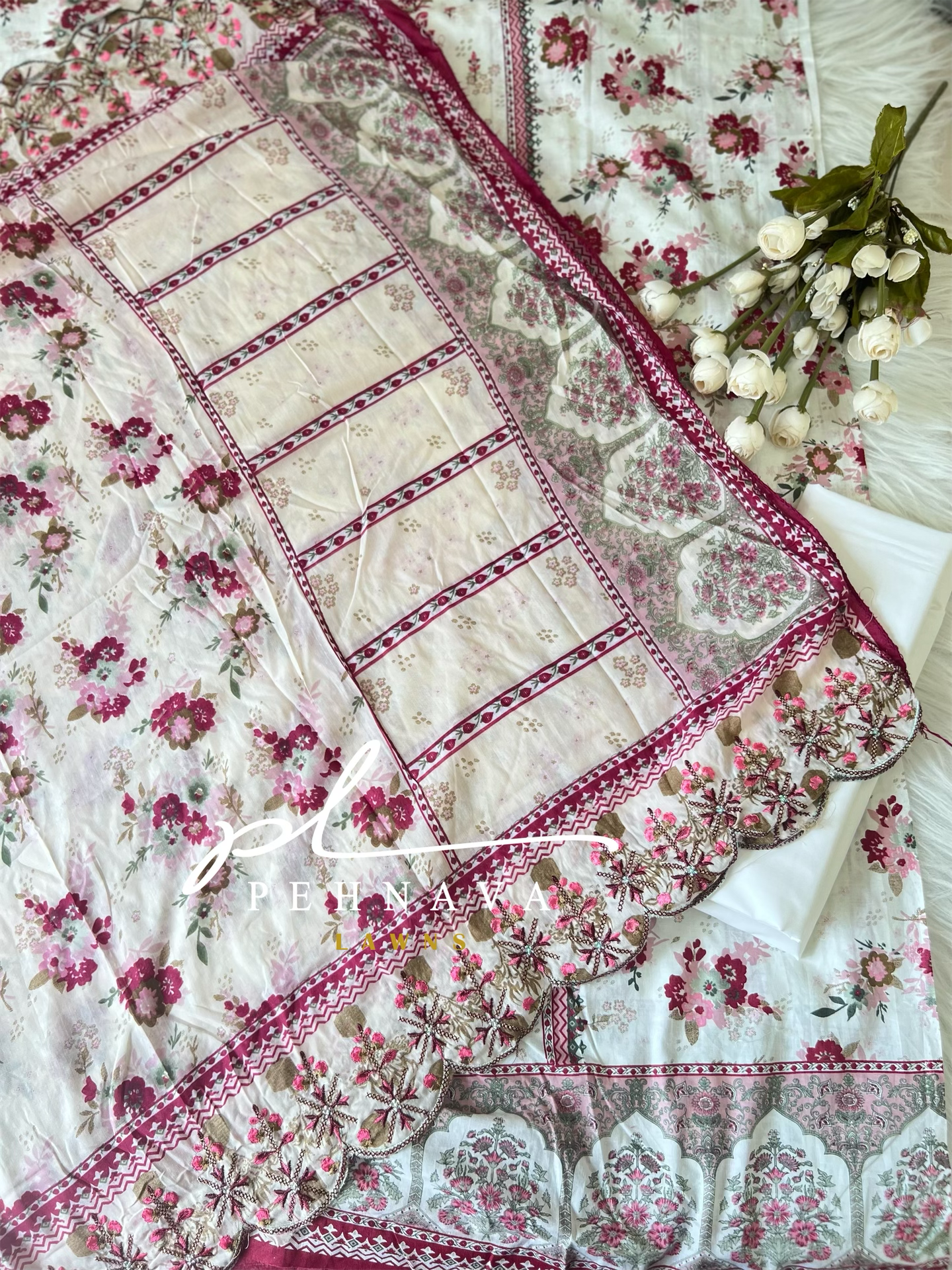 embroidered suit with cotton embroidered dupatta -4008