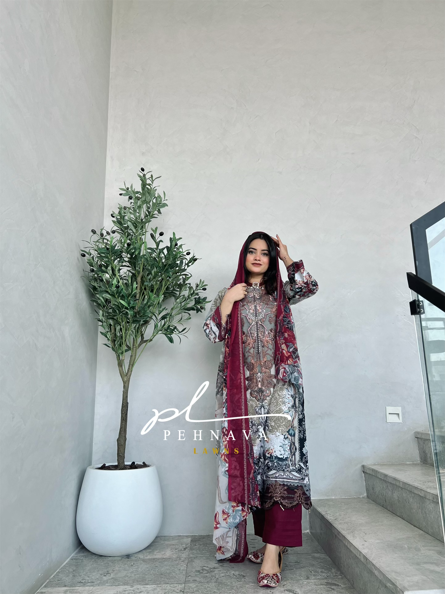 Printed casual suit with chiffon dupatta-3304 bliss