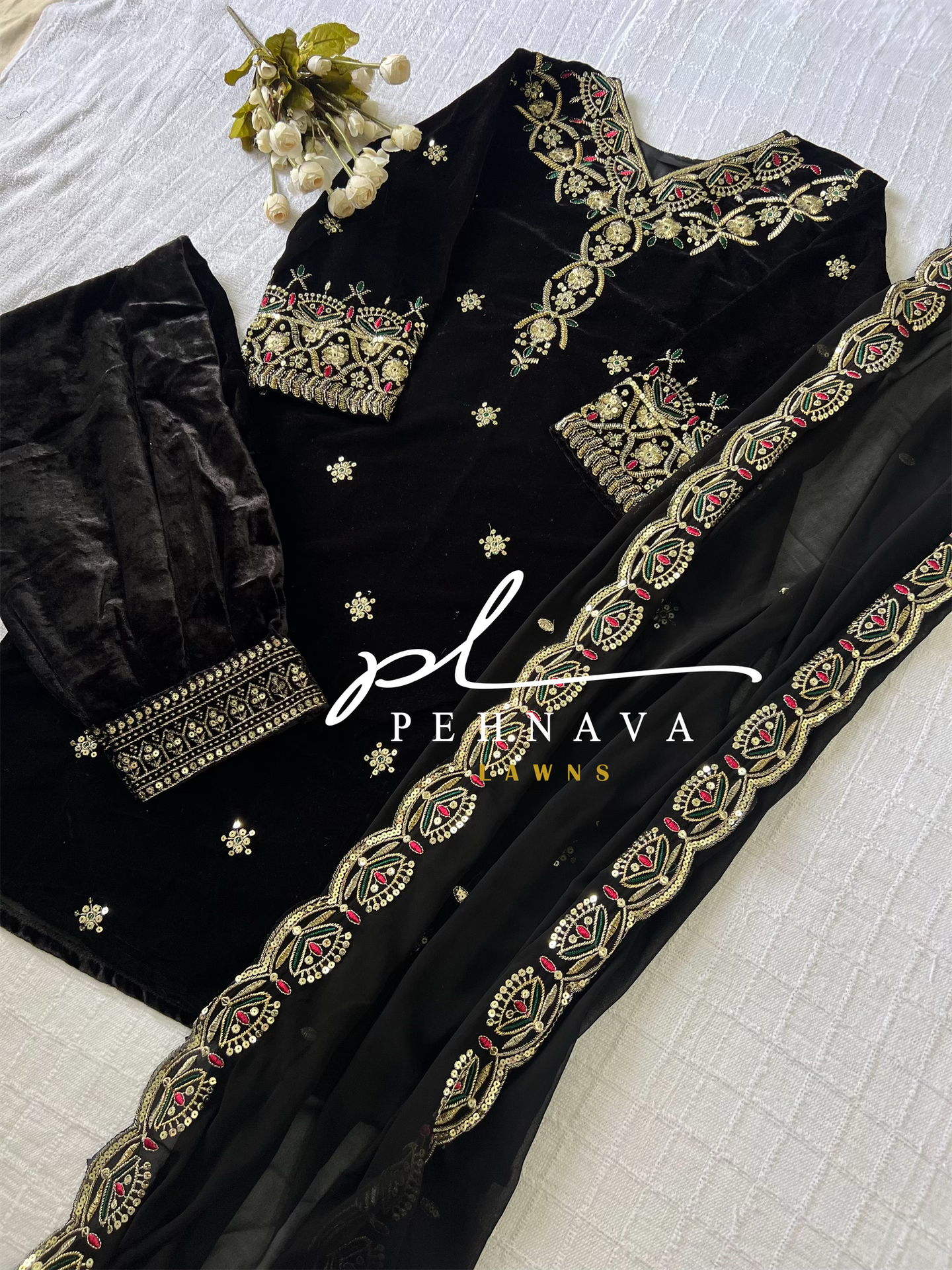 Embroidered velvette suit -6021