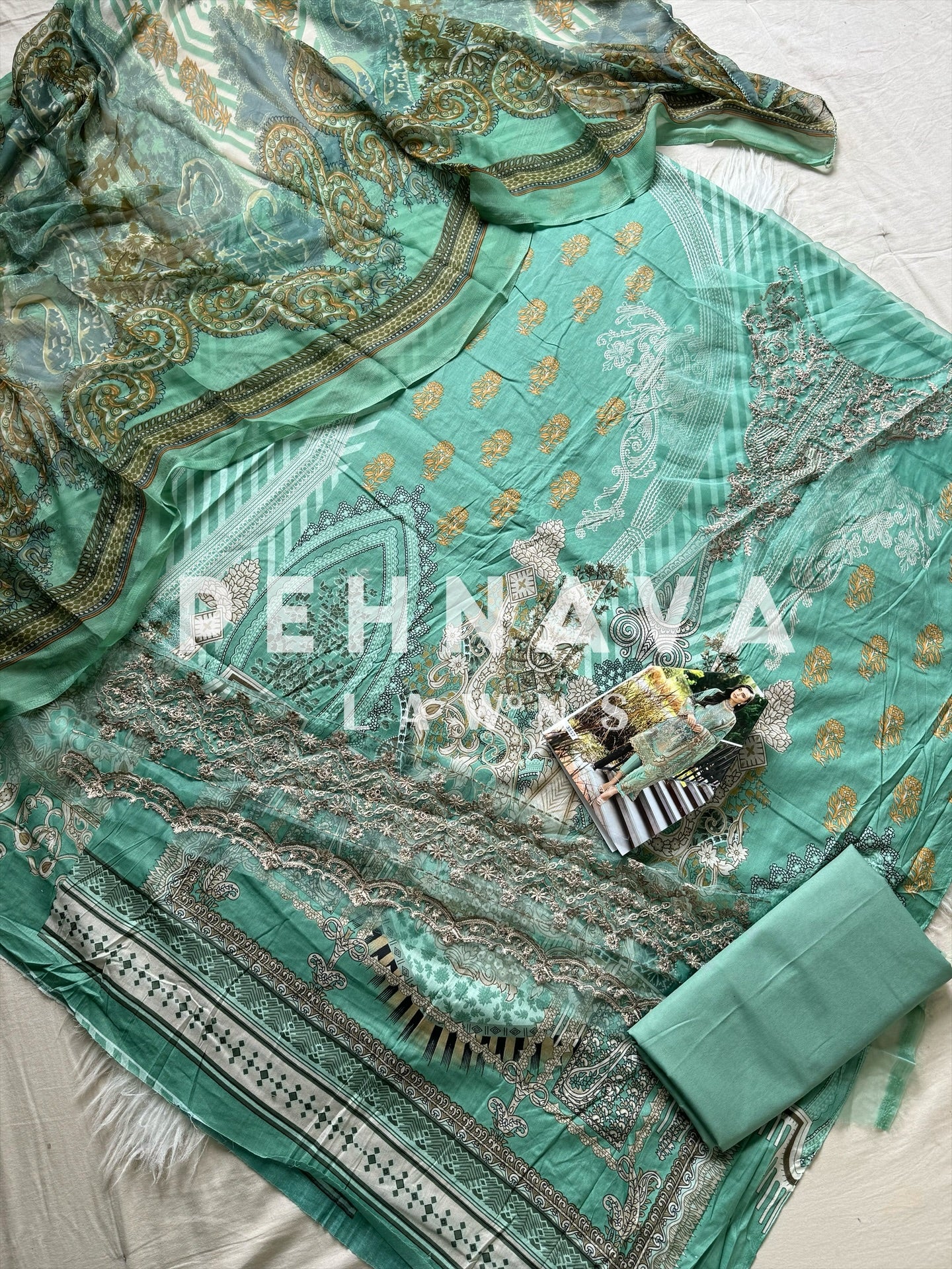 Printed casual suit with chiffon dupatta-3557