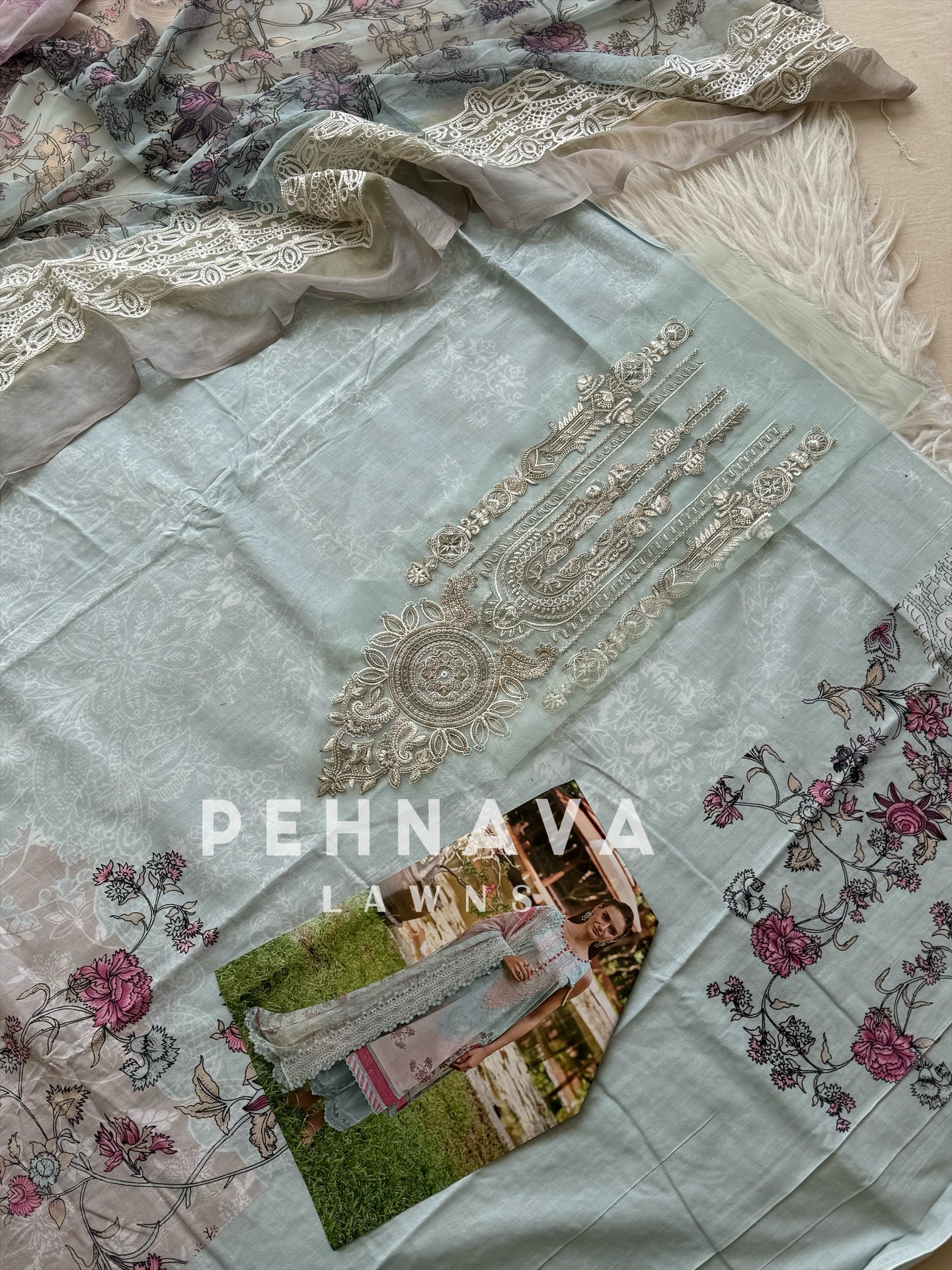 Printed casual suit with chiffon embroidered dupatta-1001