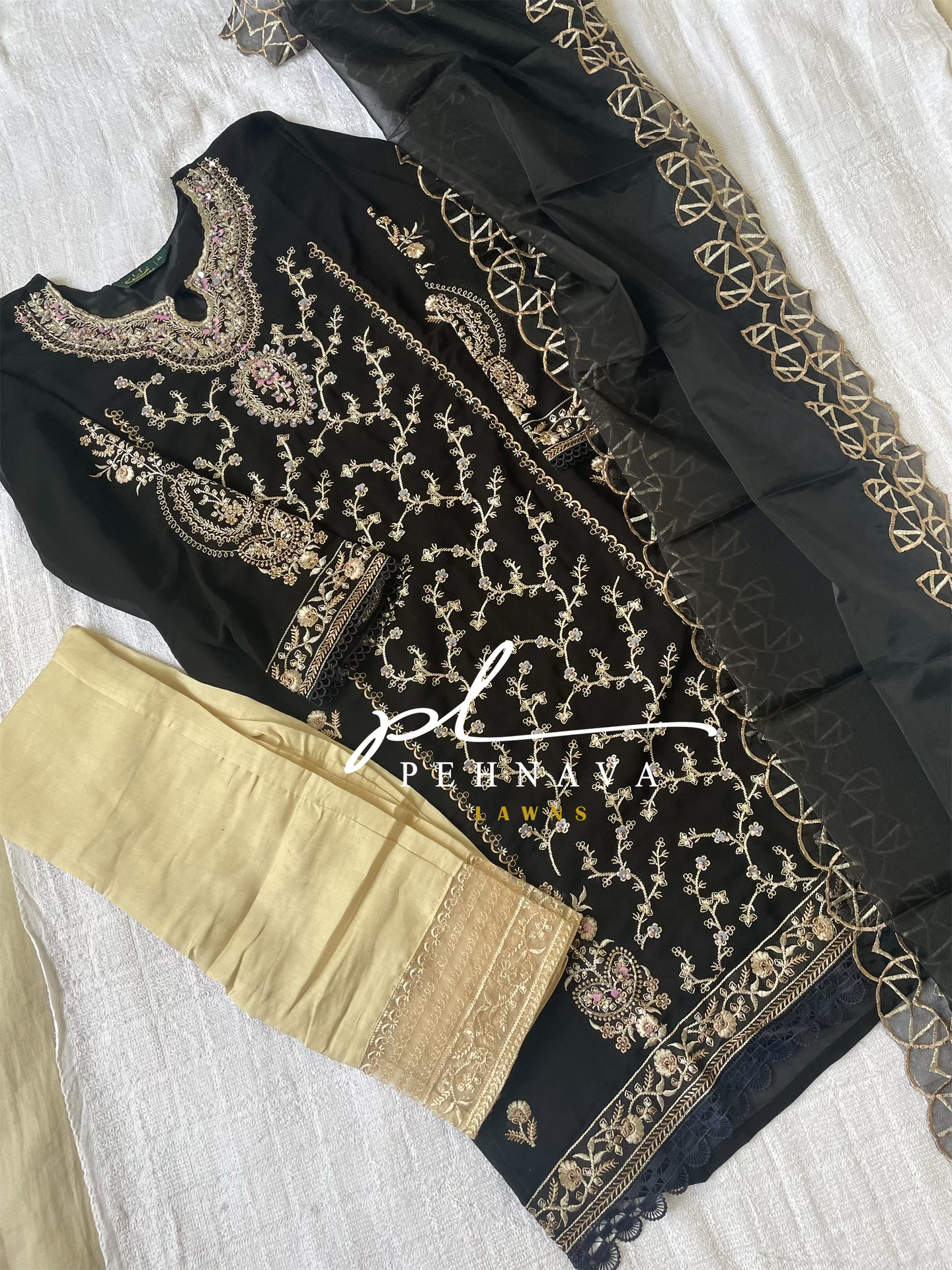 Embroidered georgette suit-HS