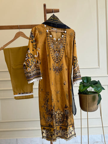 Embroidered casual suit with pure chiffon dupatta-3695