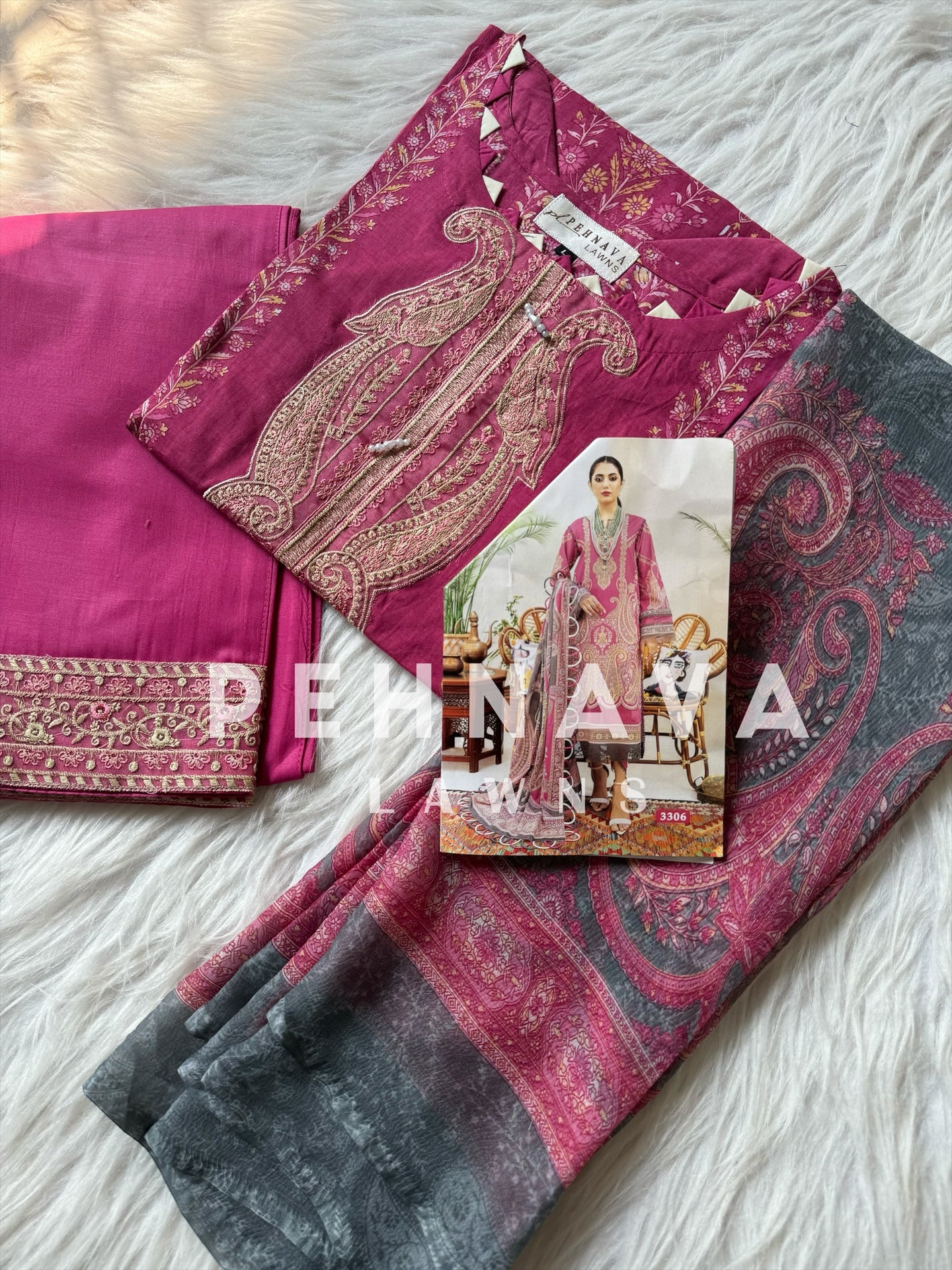 Beautiful  Printed casual suit with chiffon dupatta -3306