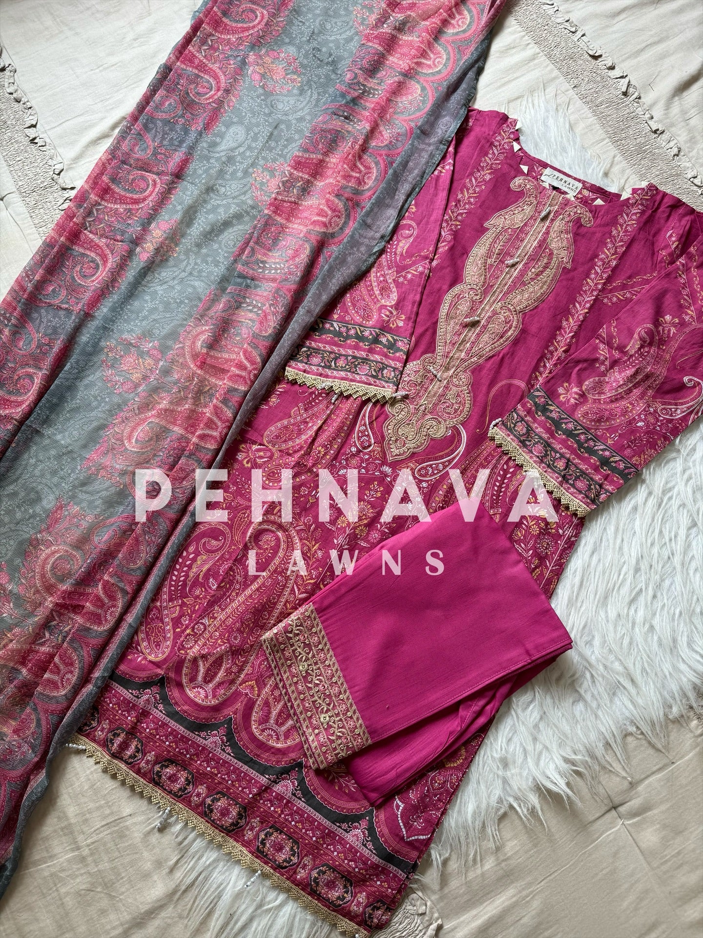 Beautiful  Printed casual suit with chiffon dupatta -3306