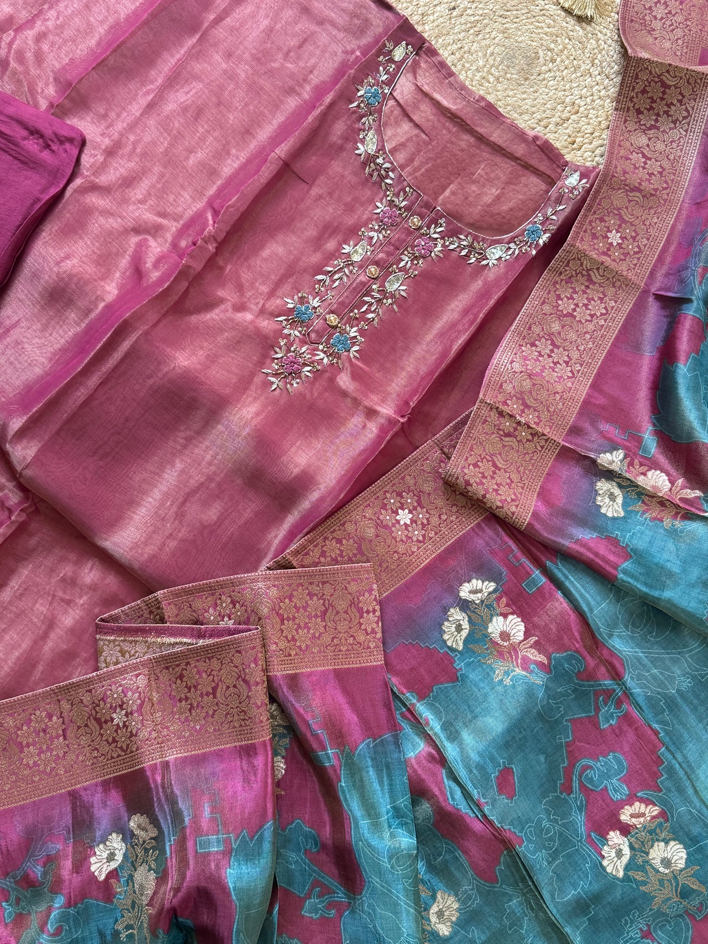 Premium tissue with tissue silk dupatta