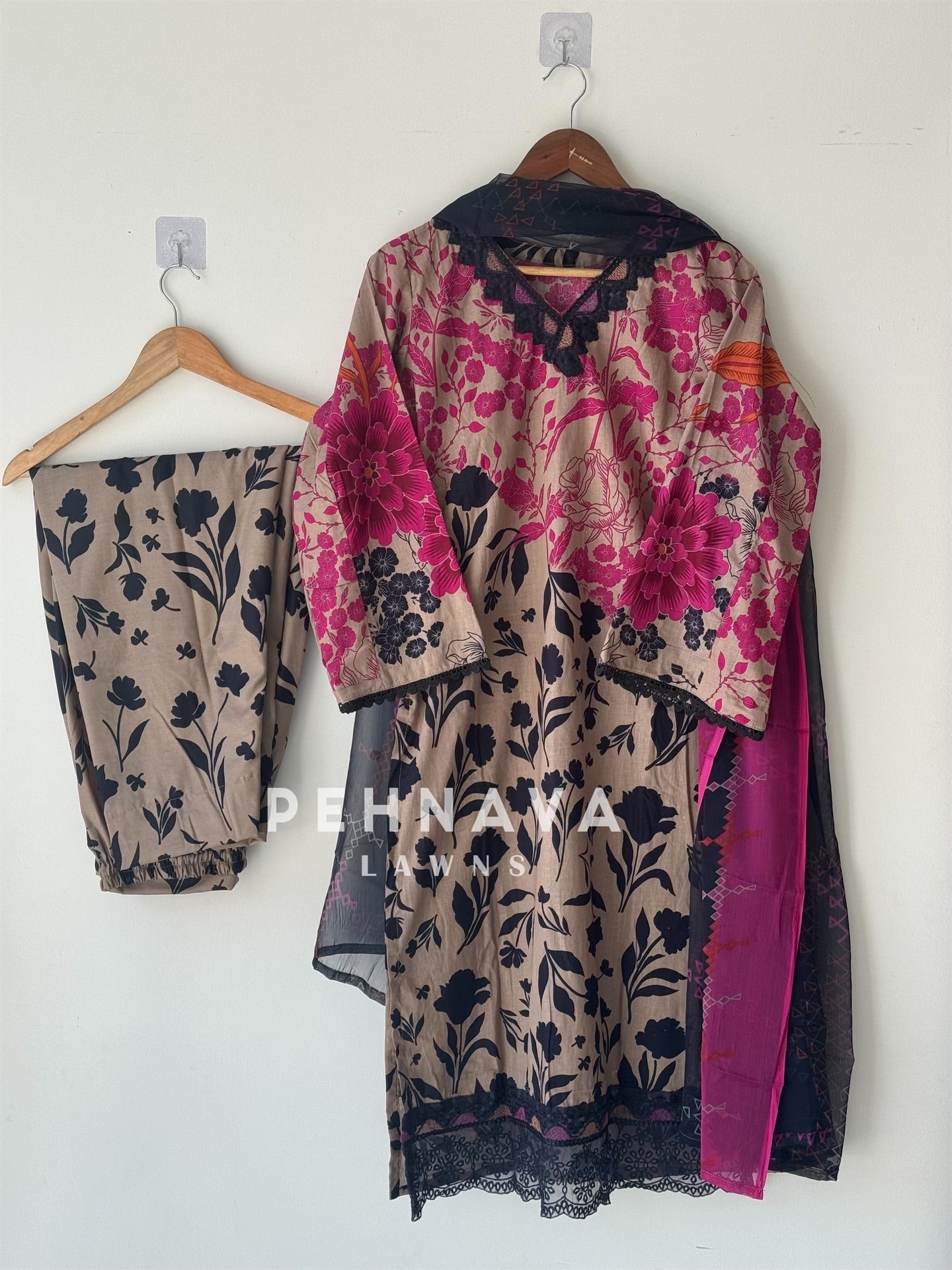 Cotton printed suit with chiffon dupatta -2009