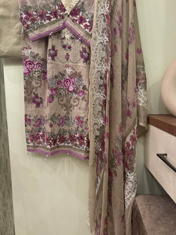 Printed casual suit with chiffon embroidered dupatta-7042