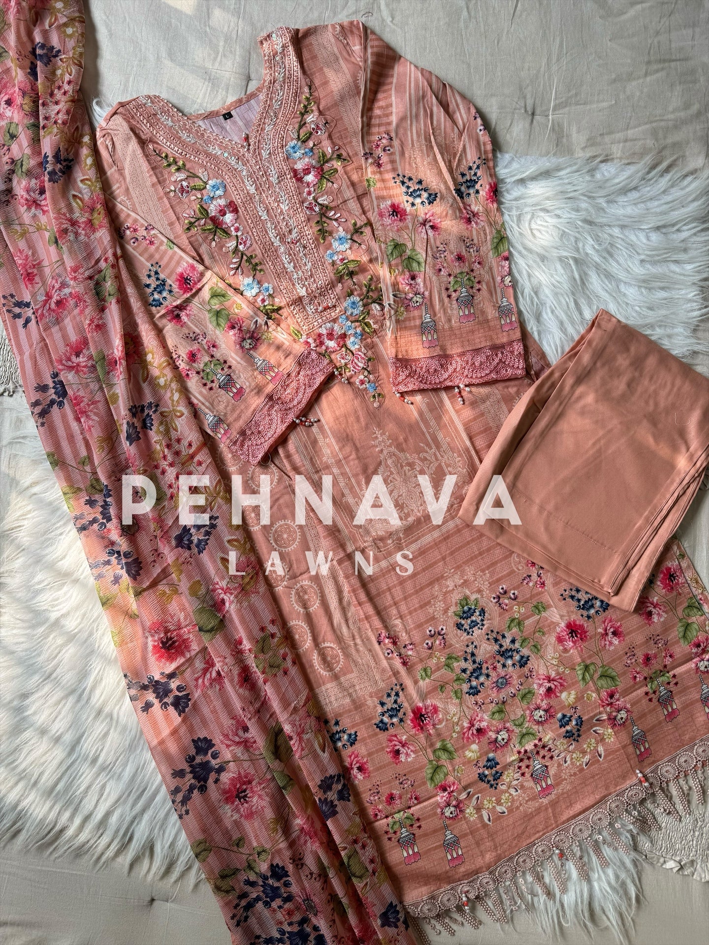 Paki printed suit with embroidered patches -1001