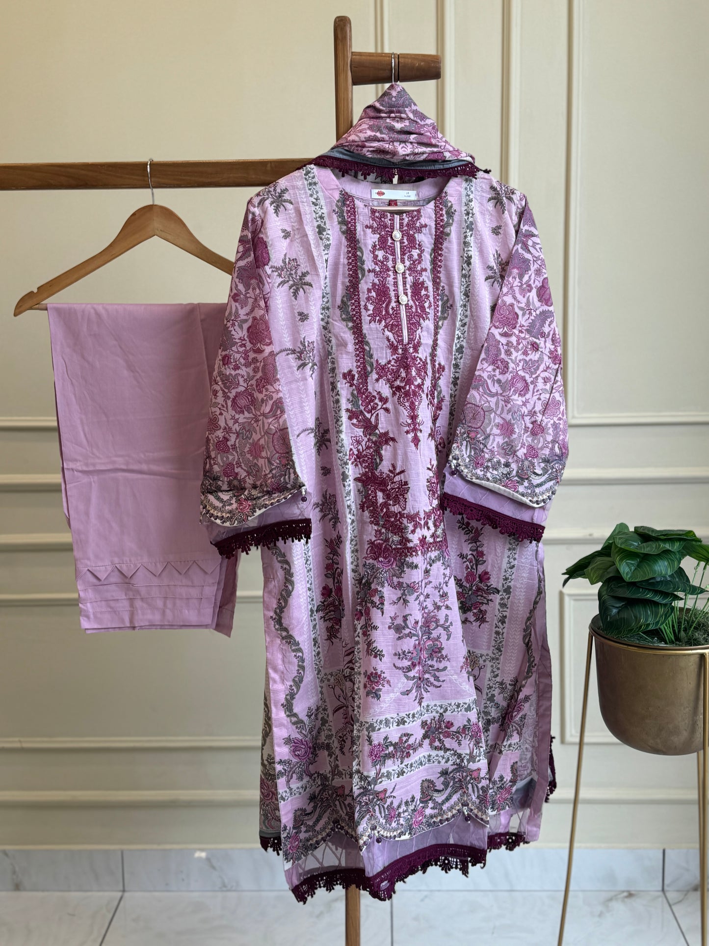 Khaadi Classic Embroidered Lawn Suit –pink size Xl