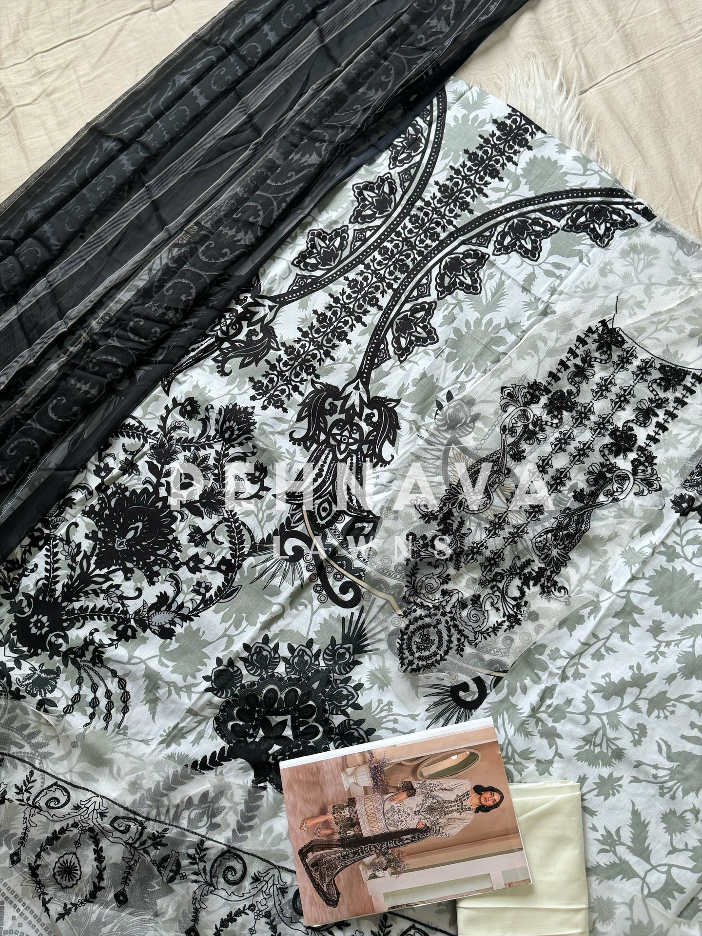 Printed casual suit with chiffon dupatta -529