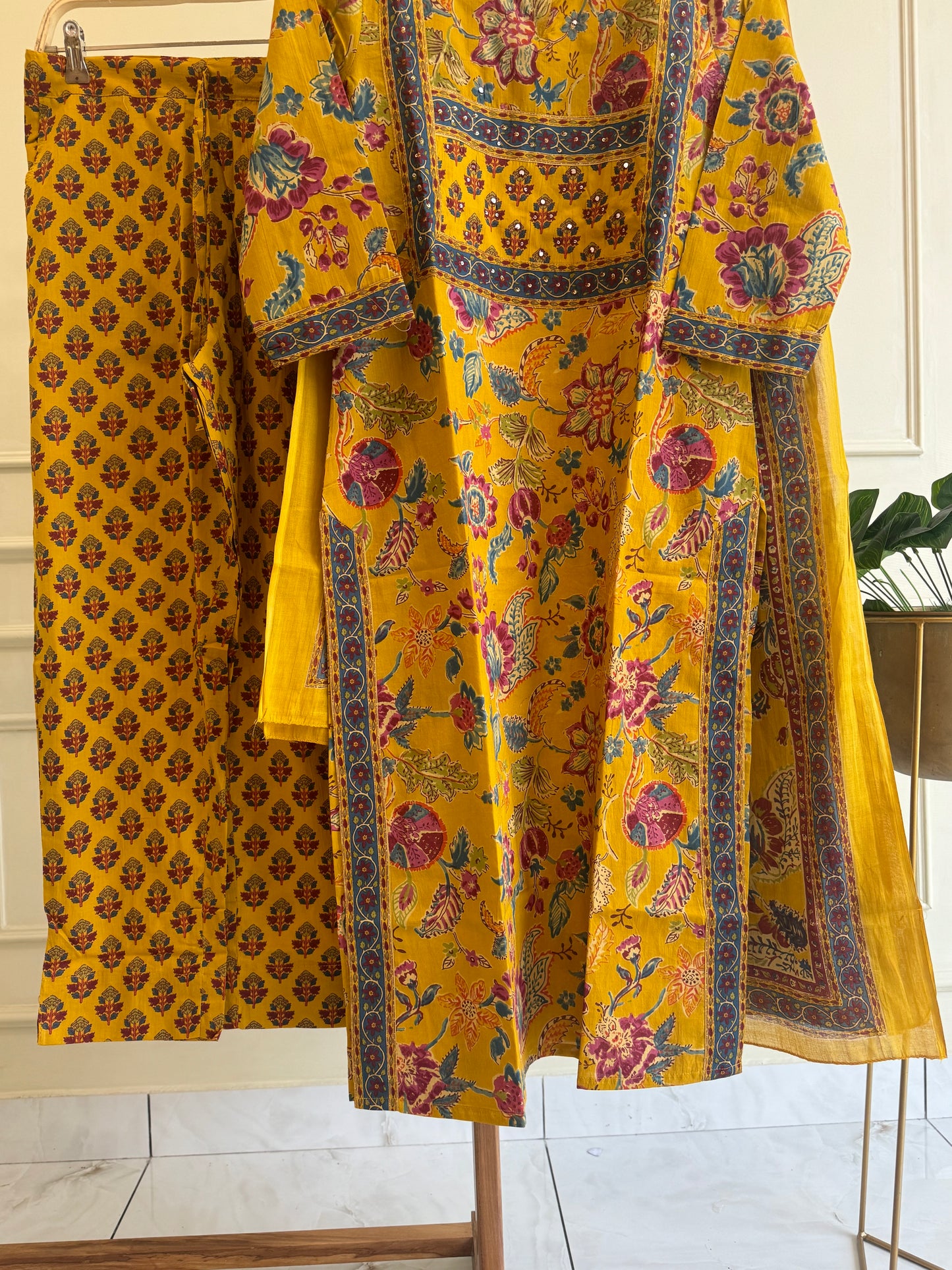 Pure cotton floral printed three peice ready to wear suit