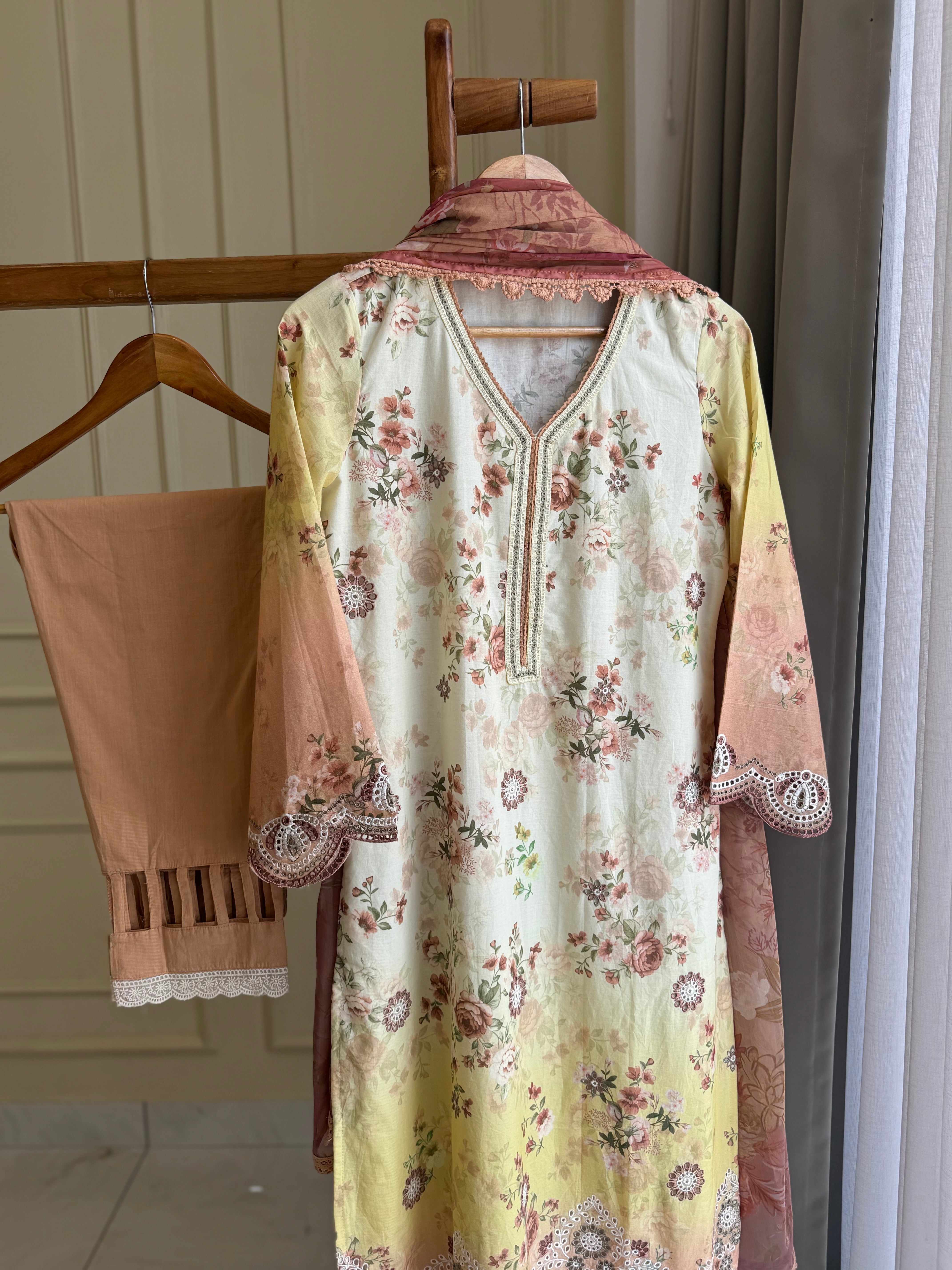 Pakistani pattern hakoba embroidered suit