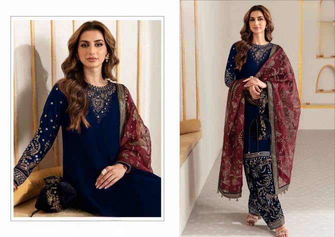 Embroidered velvette suit -3284