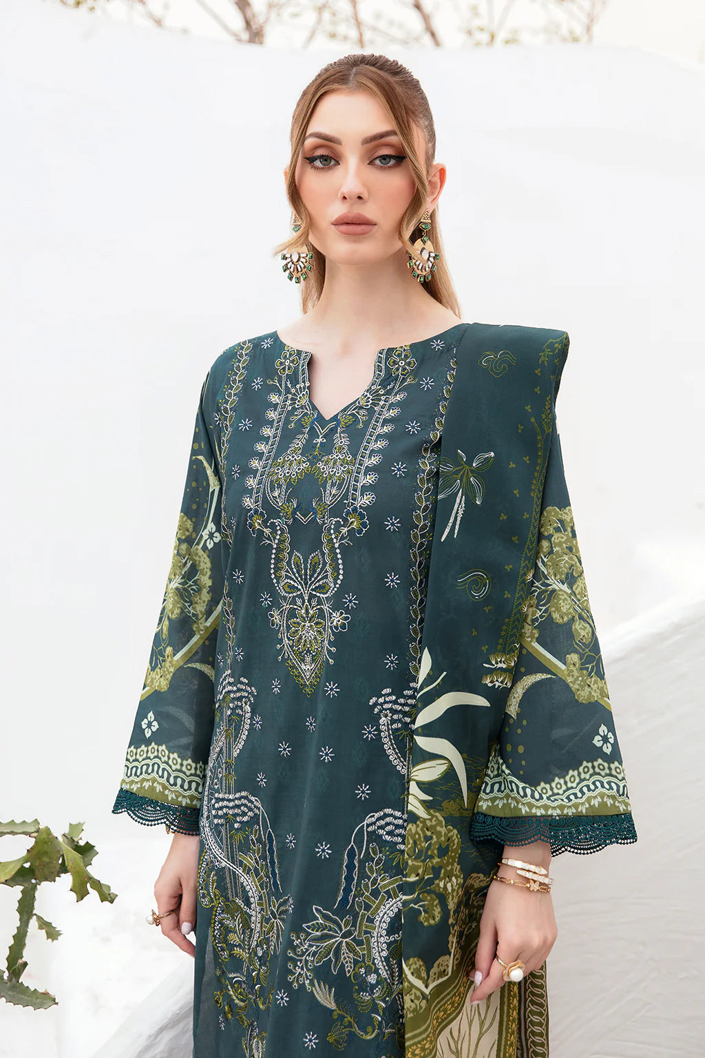 Lawn embroidered suit-G-203