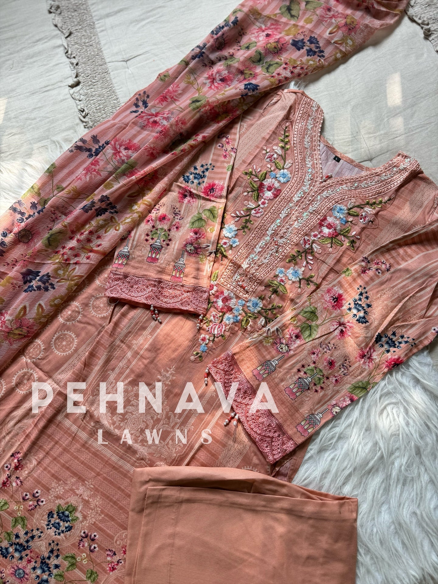 Paki printed suit with embroidered patches -1001