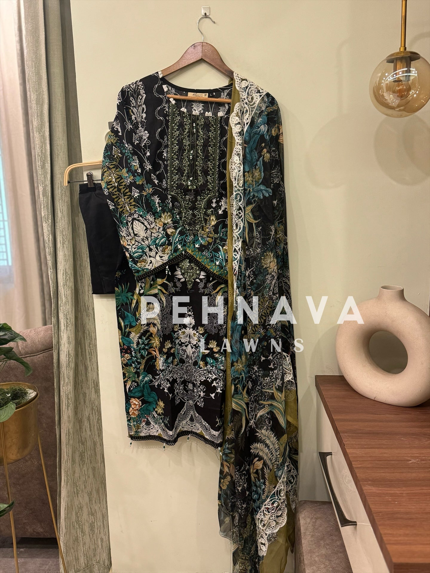 Printed casual suit with chiffon embroidered dupatta-7045