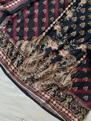 Pure muslin with detailings  and muslin Dupatta-118