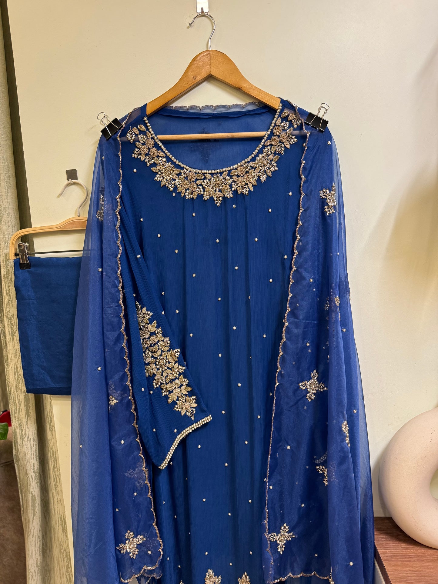 Premium Chiffon handwork suit with bottom and organza dupatta-918