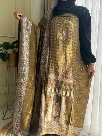 Pure muslin with detailings  and muslin Dupatta-117