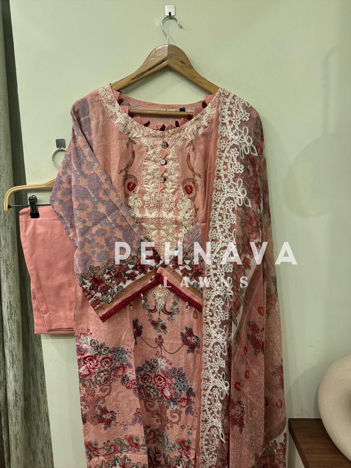 Printed casual suit with chiffon embroidered dupatta-7046