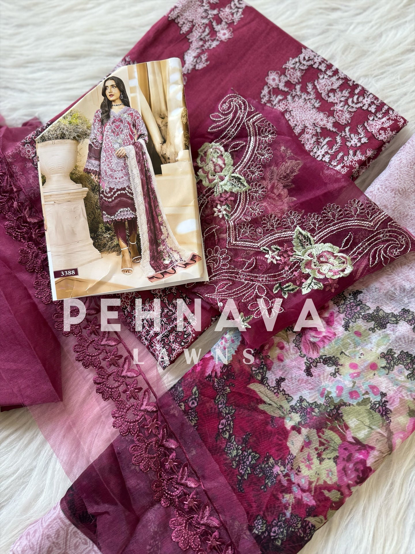 Printed casual suit with chiffon dupatta - 3388