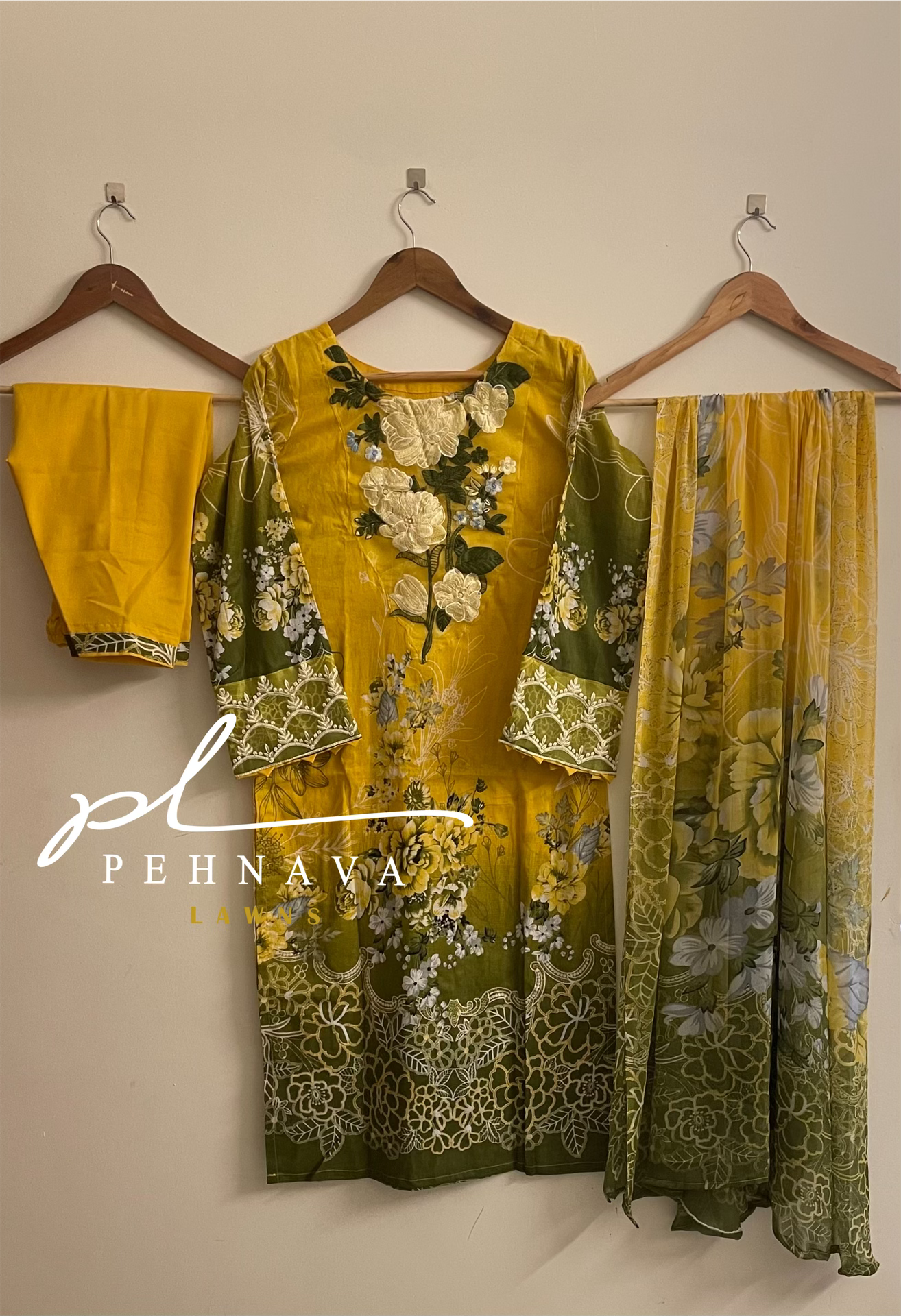 Yellow Printed casual suit with chiffon dupatta(AL)