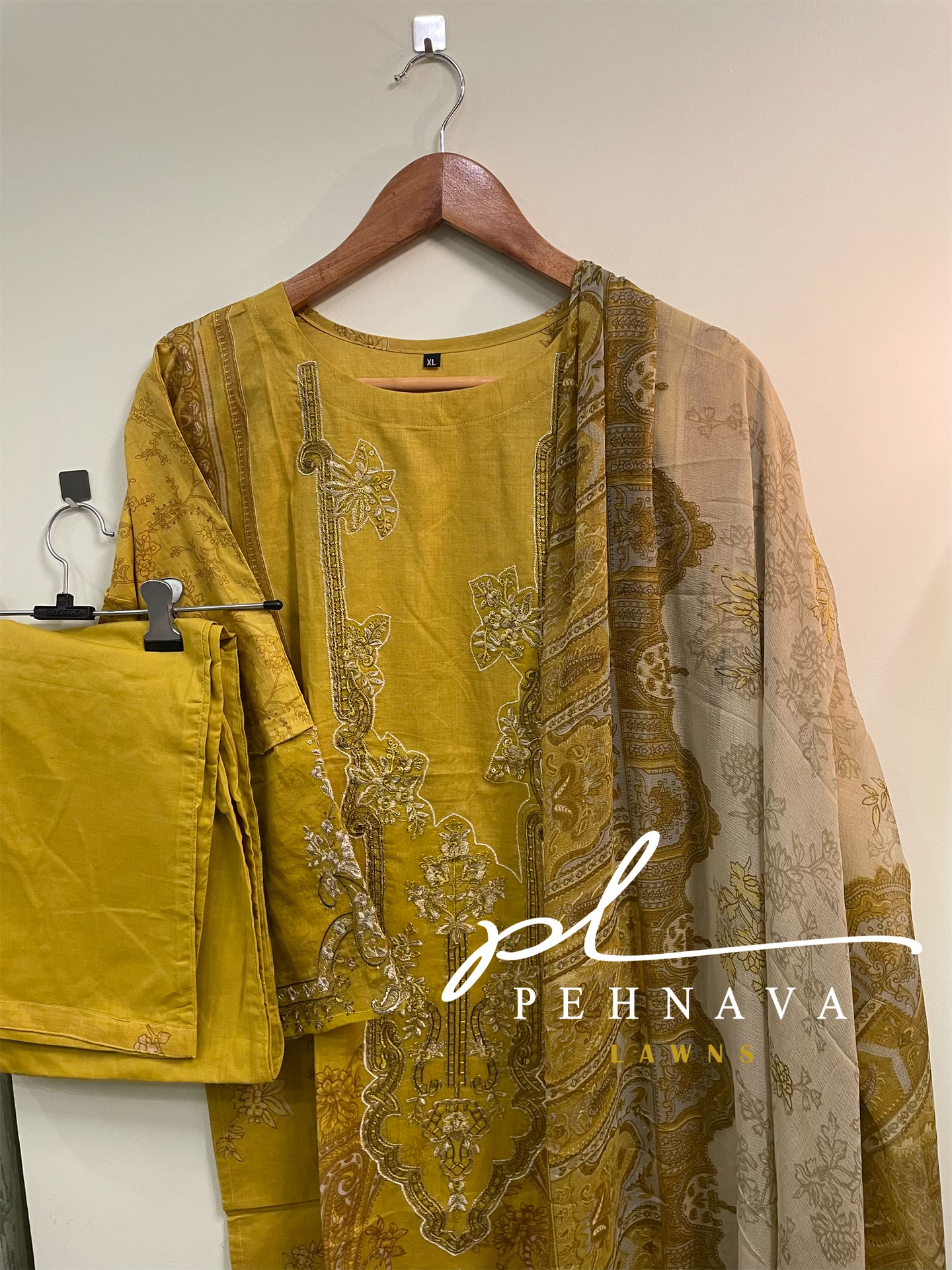 Printed yellow casual suit with chiffon dupatta-3197