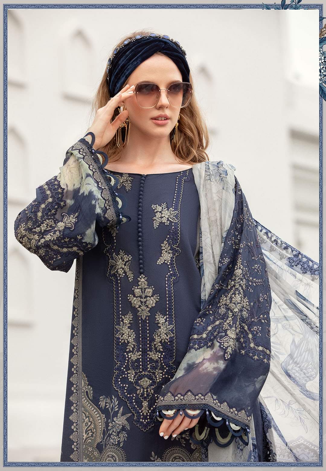 Printed casual suit with chiffon dupatta-3193