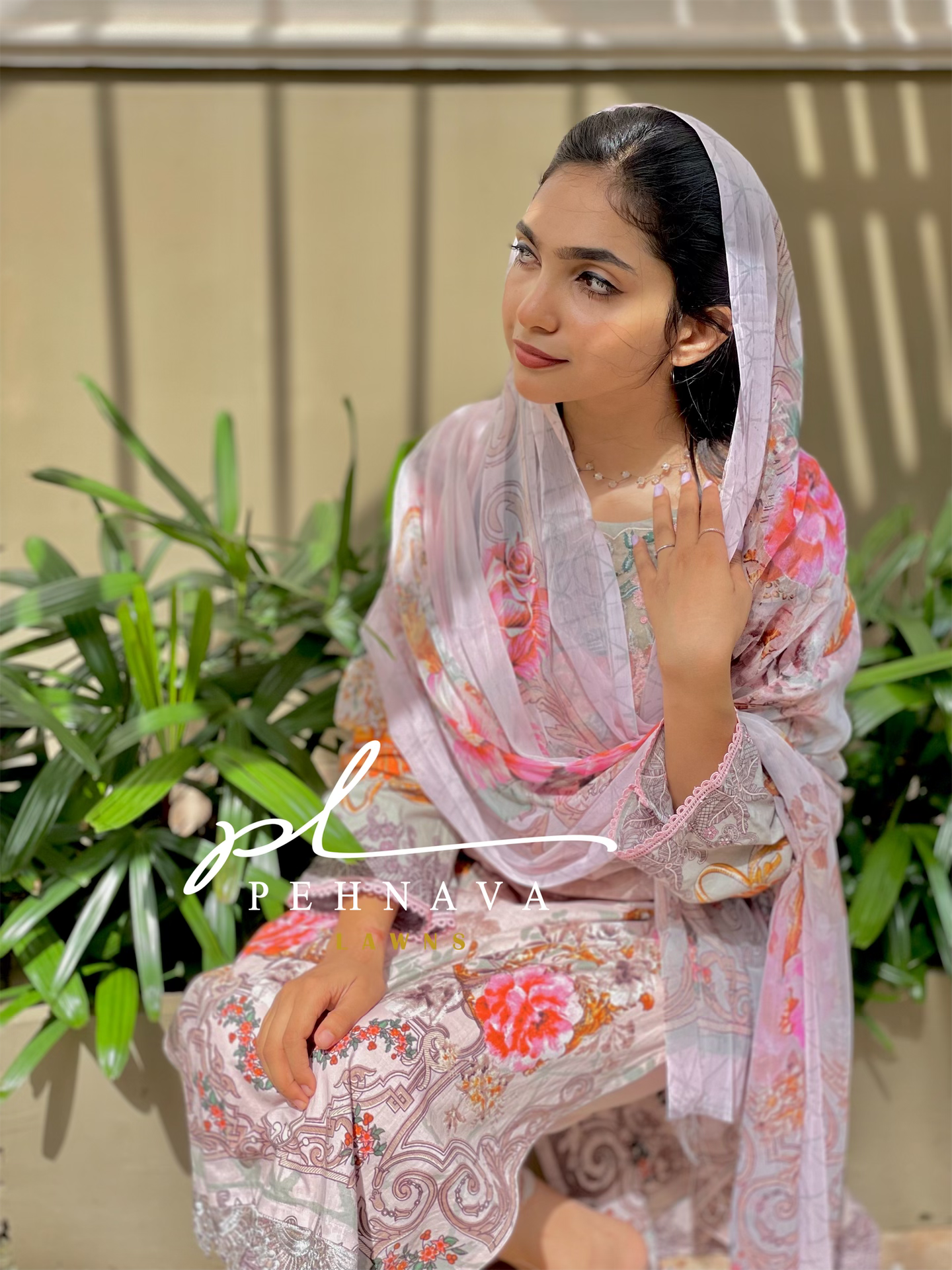 Printed casual suit with chiffon dupatta - AL 3223