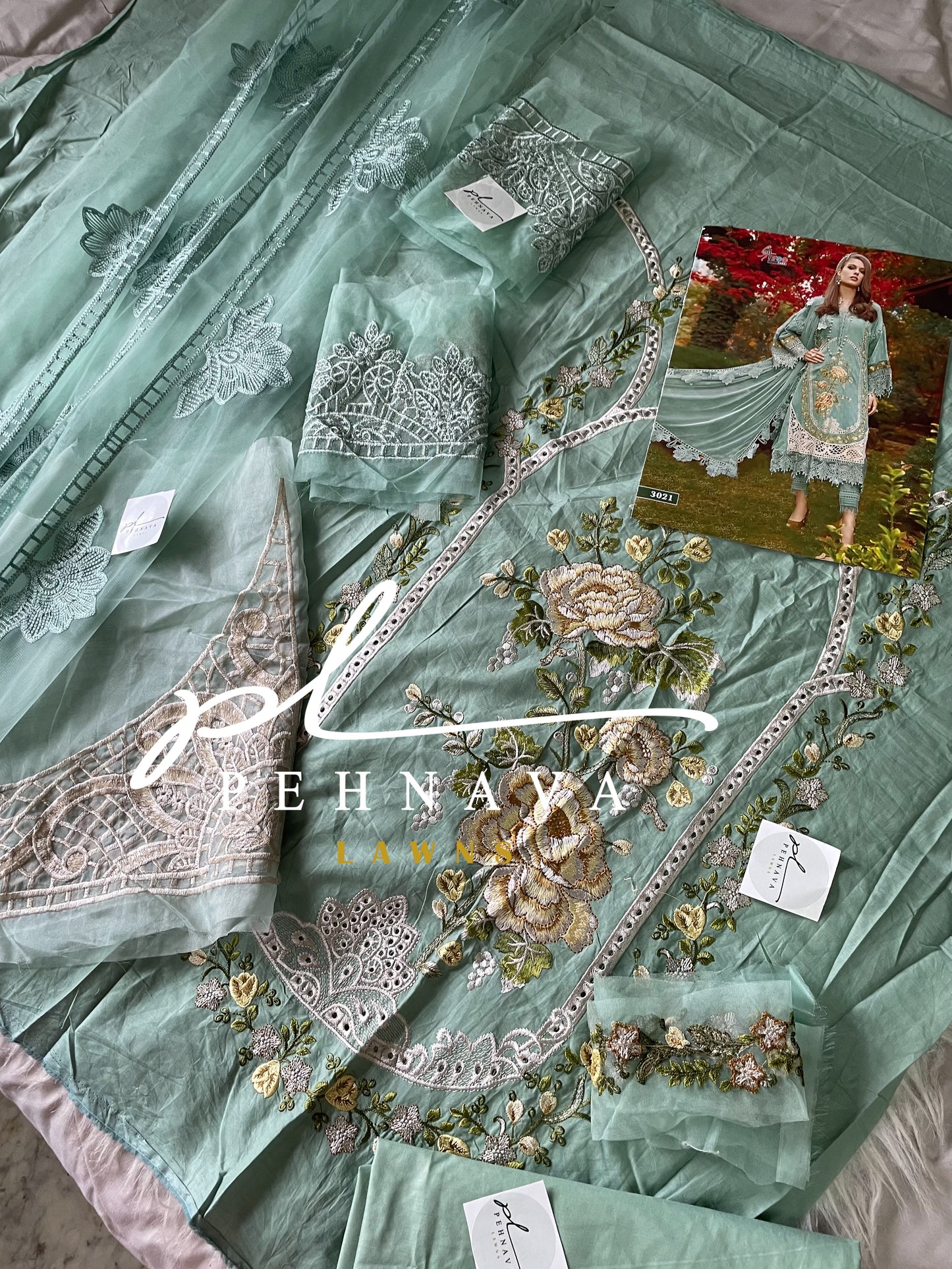 Embroidered cotton suit 3021