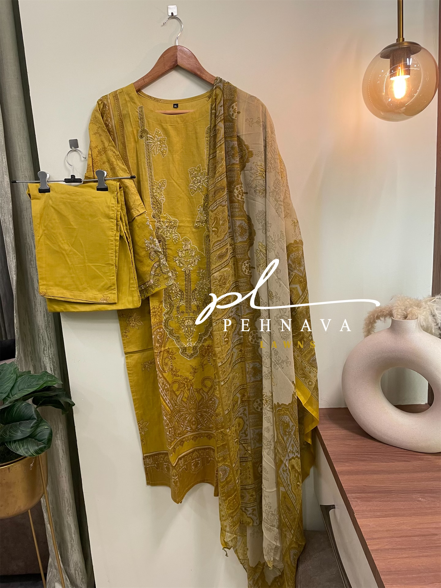 Printed casual suit with chiffon dupatta-3197