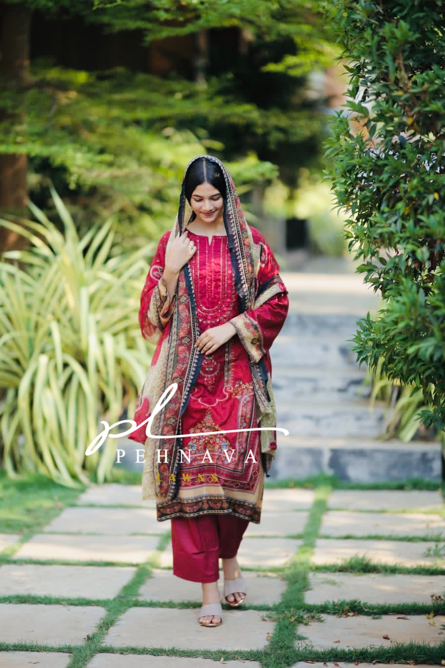 Printed casual suit with chiffon dupatta