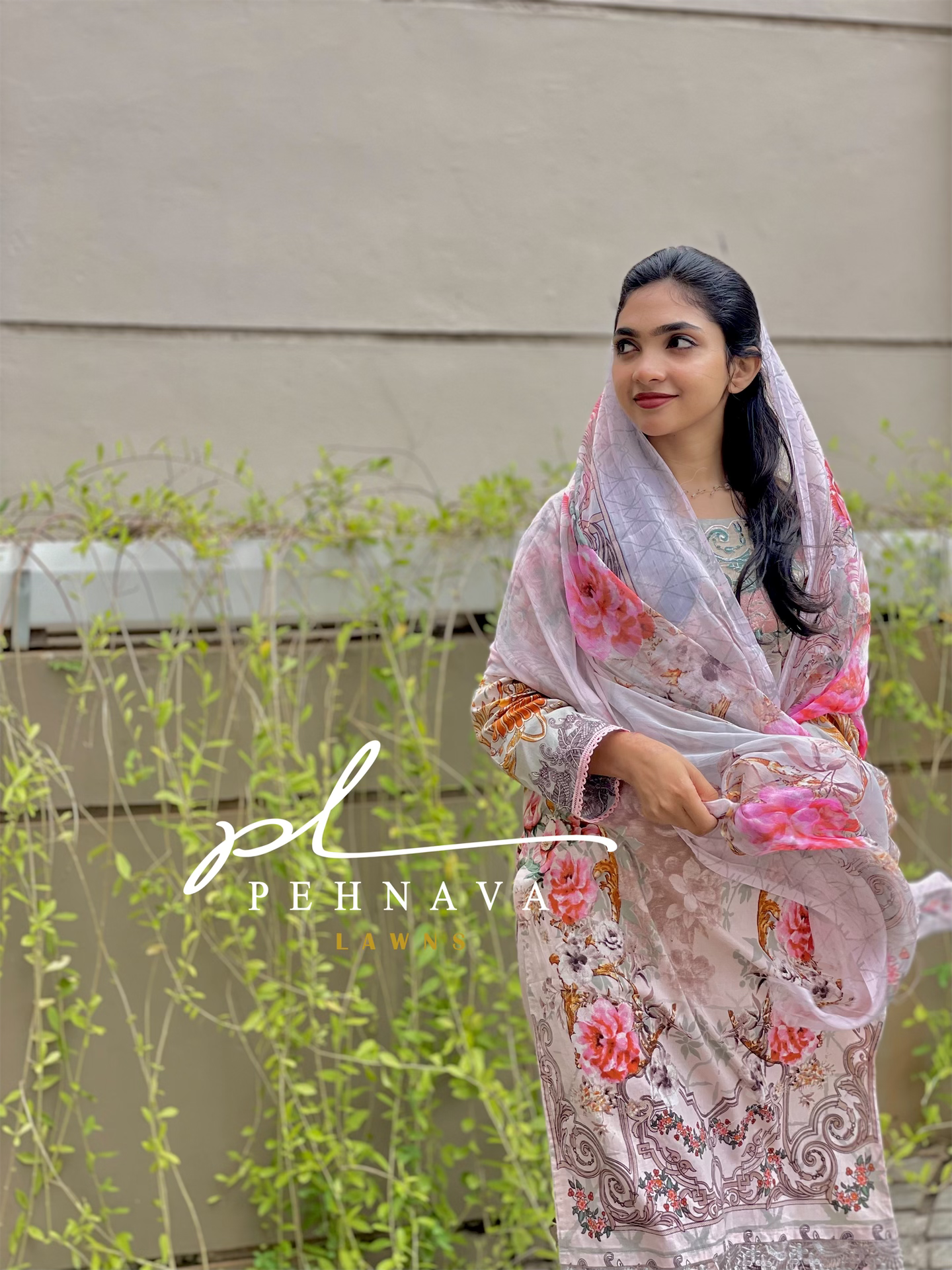 Printed casual suit with chiffon dupatta - AL 3223